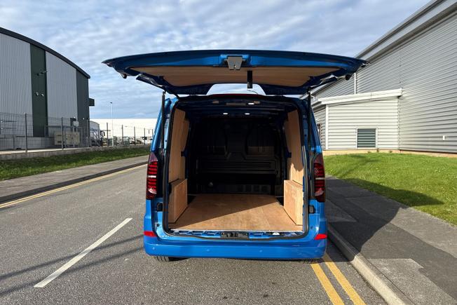 Volkswagen Transporter Photo 12