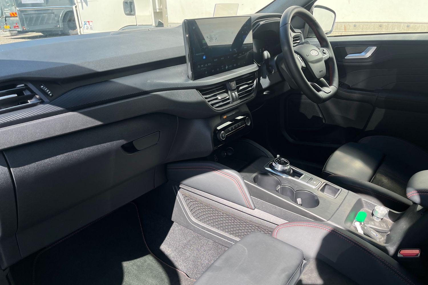 Ford KUGA Photo 17