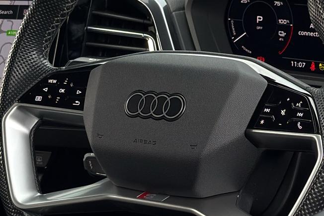 Audi Q4 e-tron Photo 41
