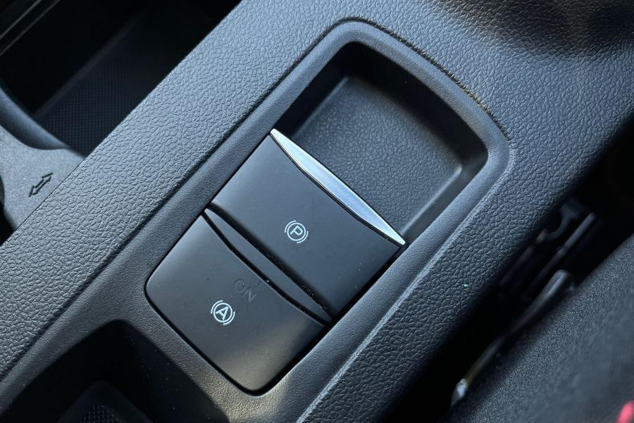 Ford Focus Photo autoimg-032619f6f3d5f35b17fa508370e381ff649593ed.jpg