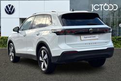 VOLKSWAGEN Tiguan Photo 3