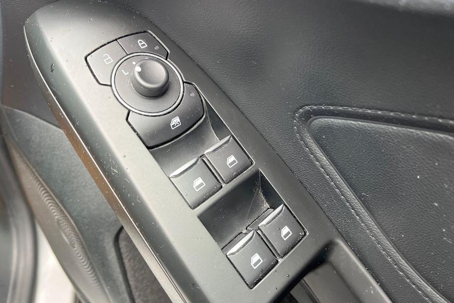 Ford Focus Photo autoimg-032ae336205cd1f213da9bb380b04f2963c4571f.jpg
