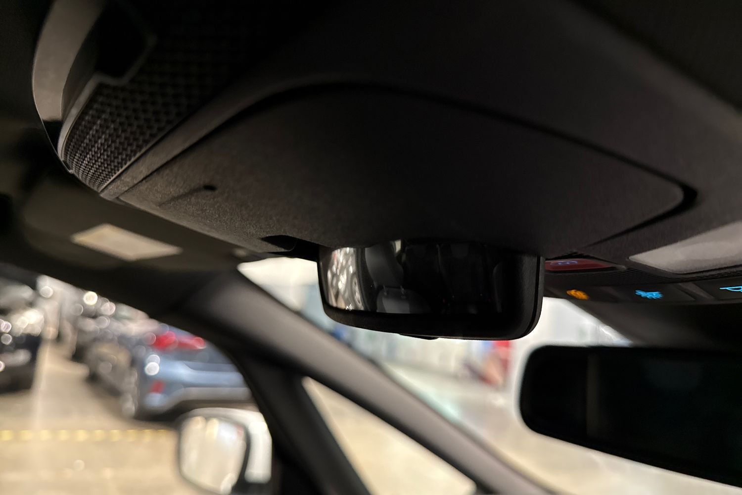 Ford S-MAX Photo 34