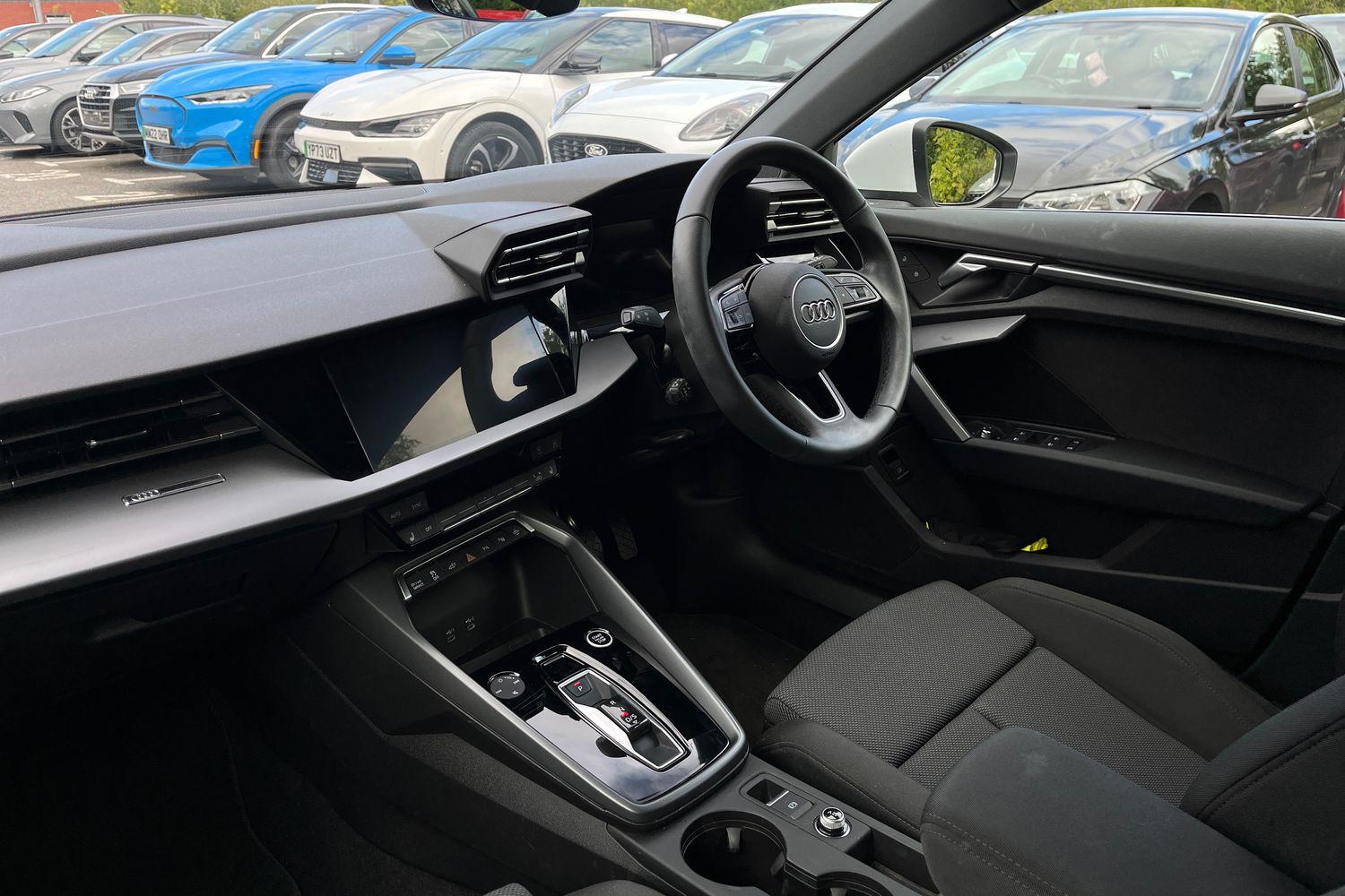 Audi A3 Photo 17