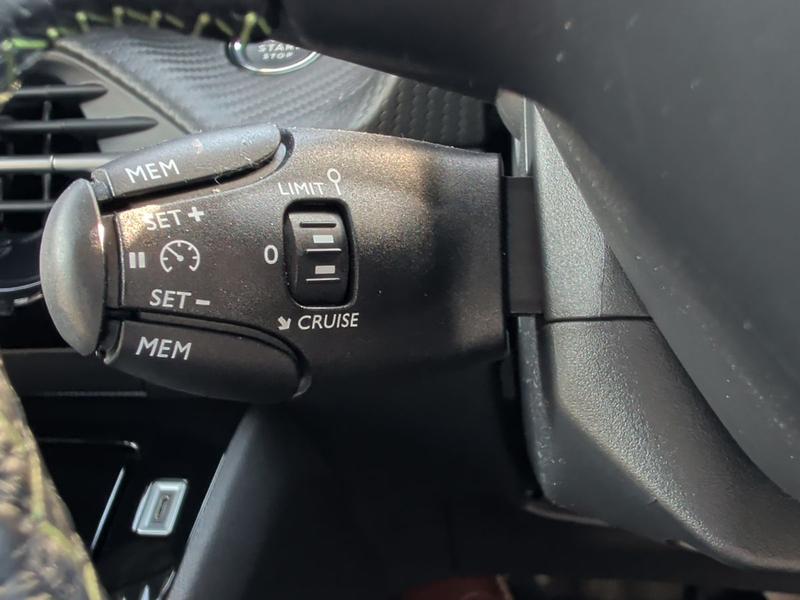 Used Peugeot 208 KR25FWH 47