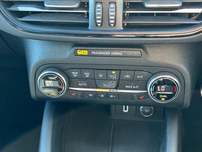 Ford Focus Photo 45