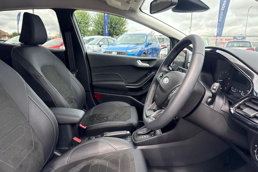 Ford FIESTA Photo autoimg-03474fb10861e261a686cc81919ec9196955b714.jpg