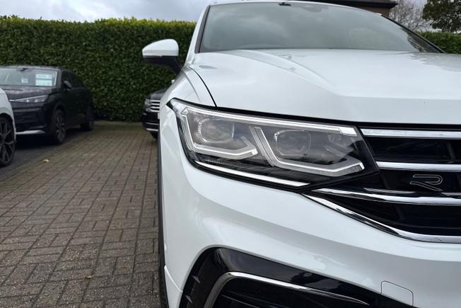 VOLKSWAGEN Tiguan Photo 19