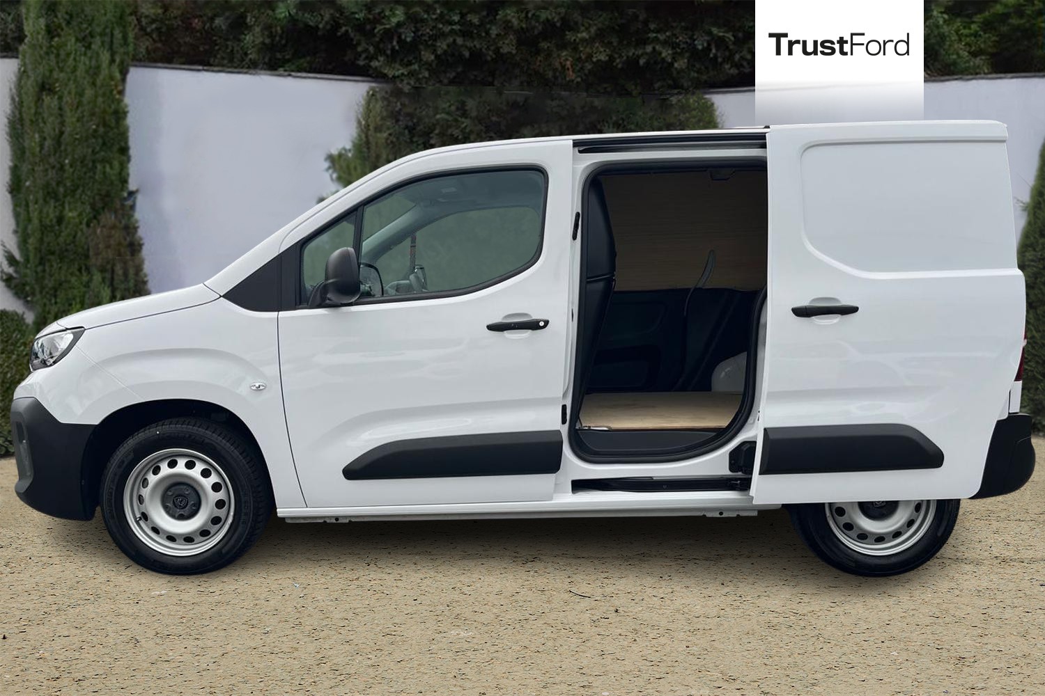 Peugeot PARTNER Photo 4