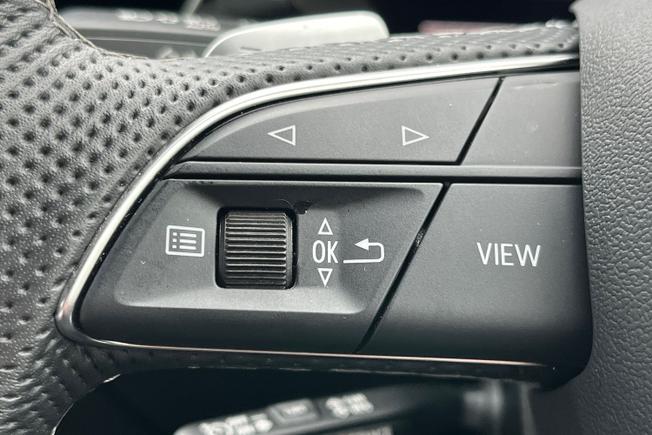 AUDI S3 Photo 16