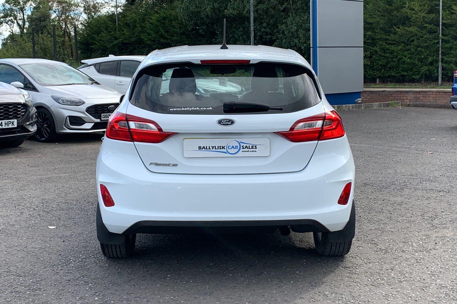 2018 Ford Fiesta 1.1 Ti-VCT 85PS Zetec in White with 68K - vehicle photo 5 for sale on PureCar