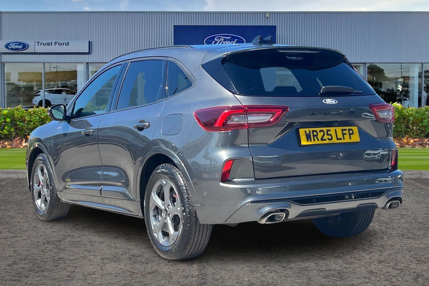 Ford KUGA Photo 1