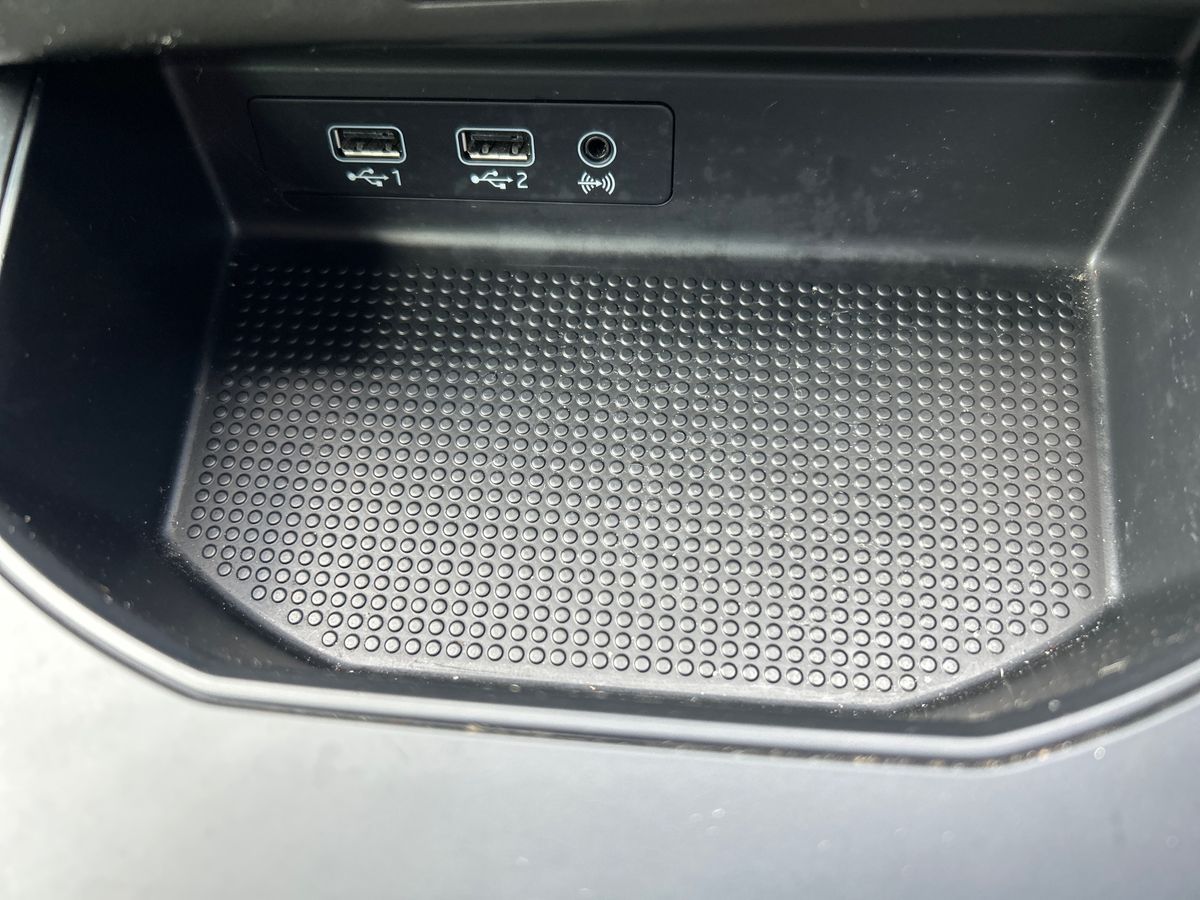 SEAT Ibiza Photo 24