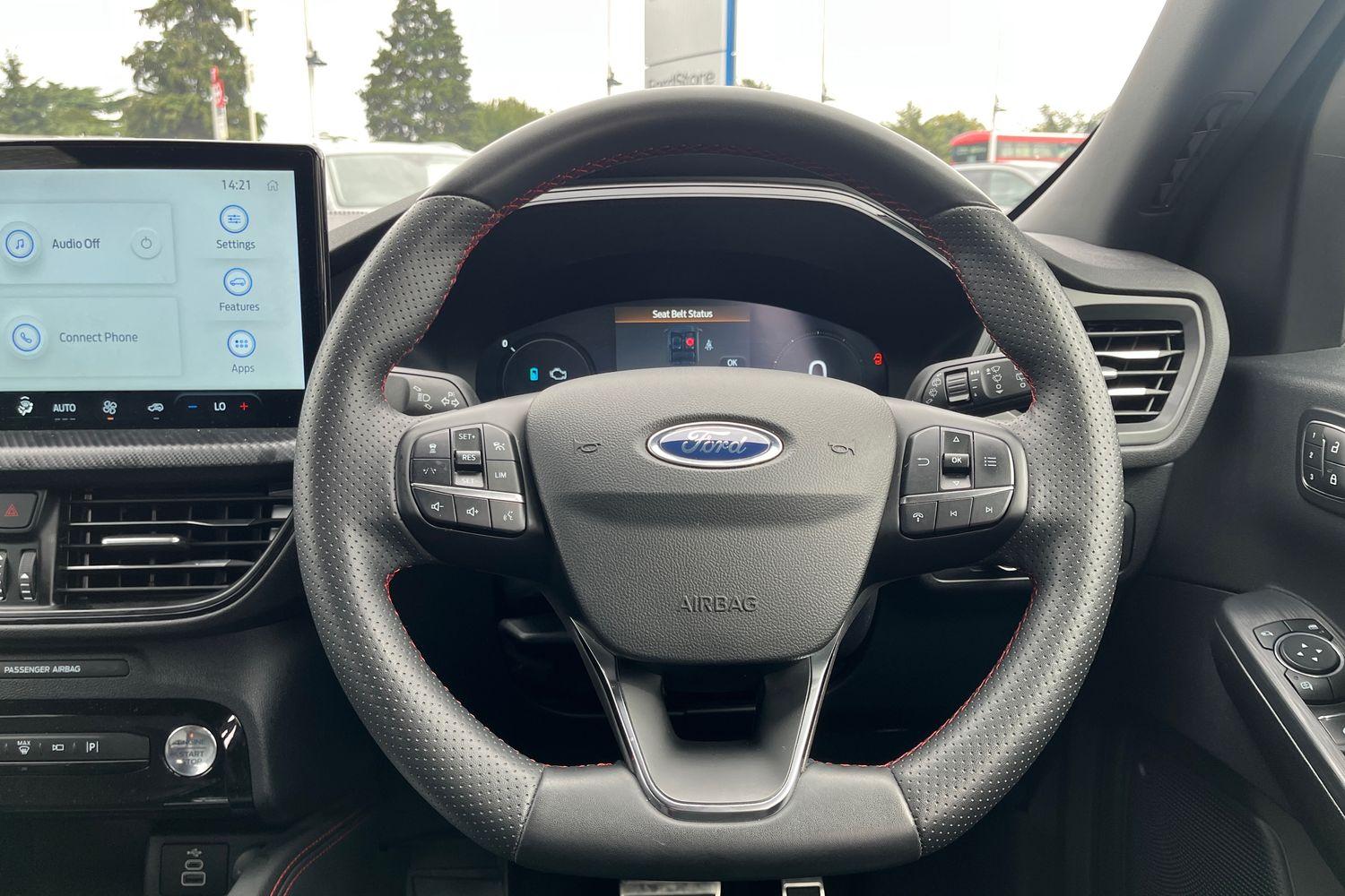 Ford KUGA Photo 11