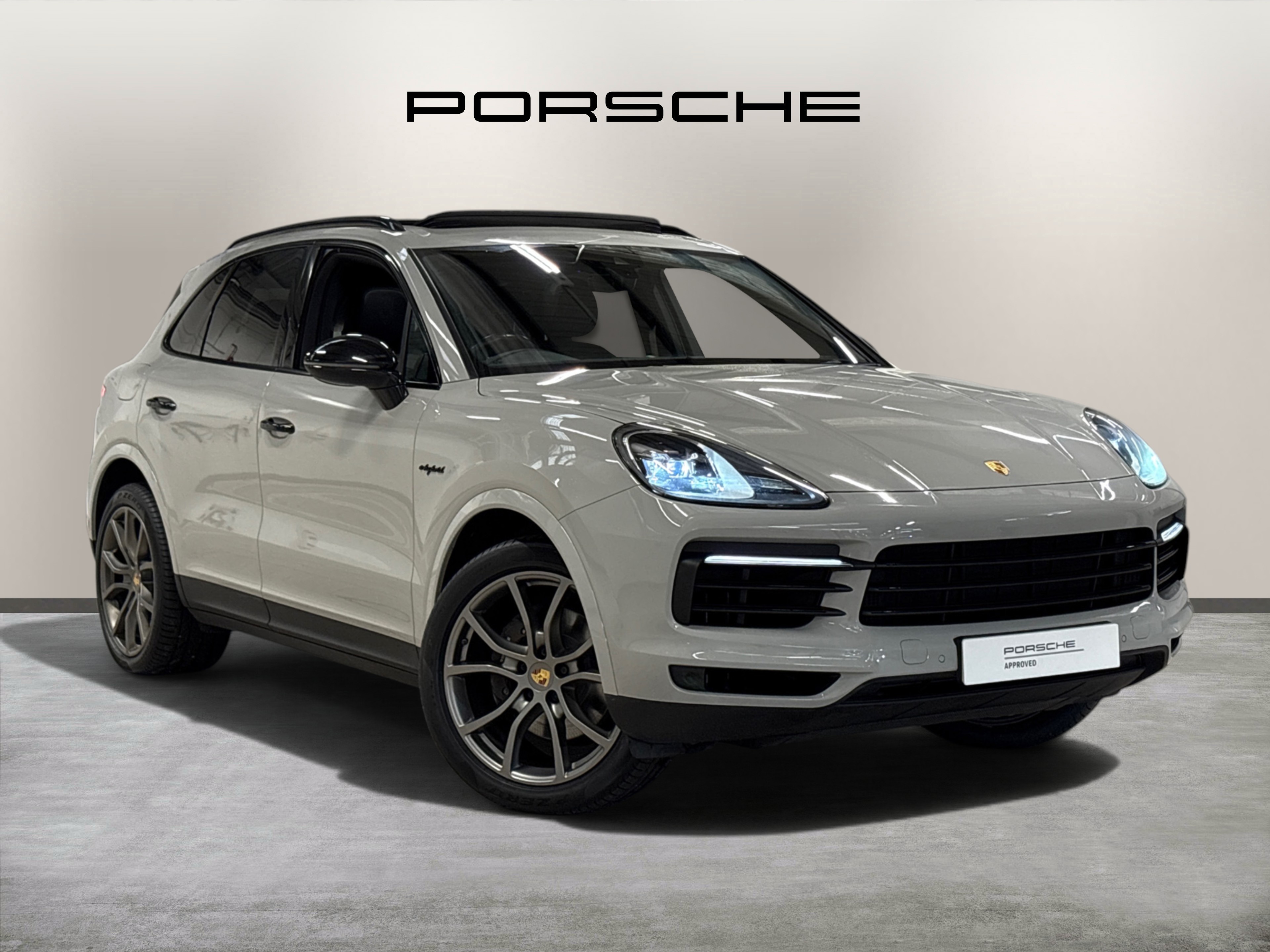 Cayenne E-Hybrid, photo 1 of 39