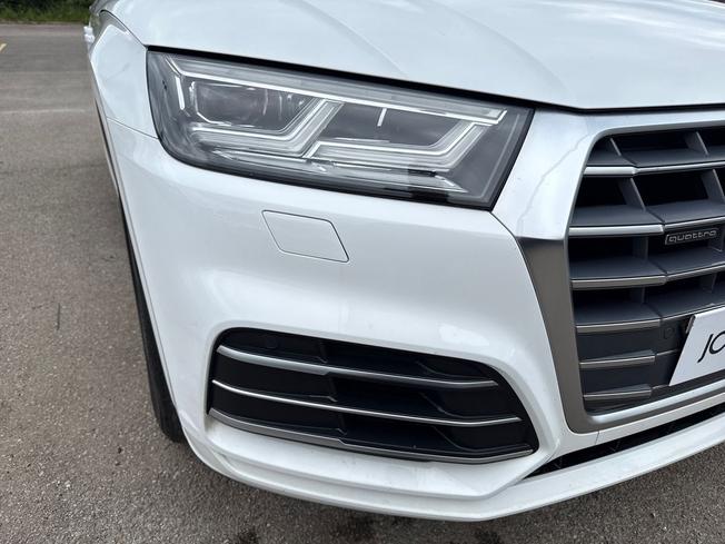 AUDI Q5 Photo 19