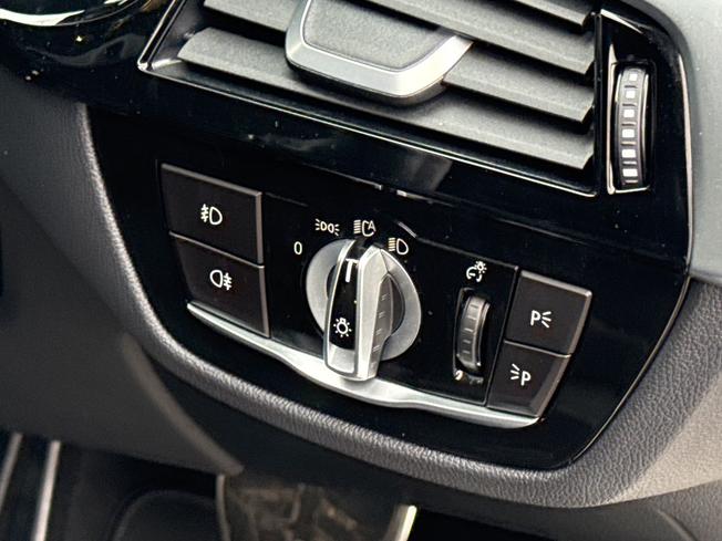 BMW 5 Series Photo 31