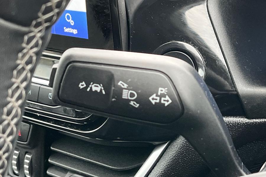 Ford FIESTA Photo autoimg-0361dead27da5030216d9fb05e1979a34de7eb5b.jpg