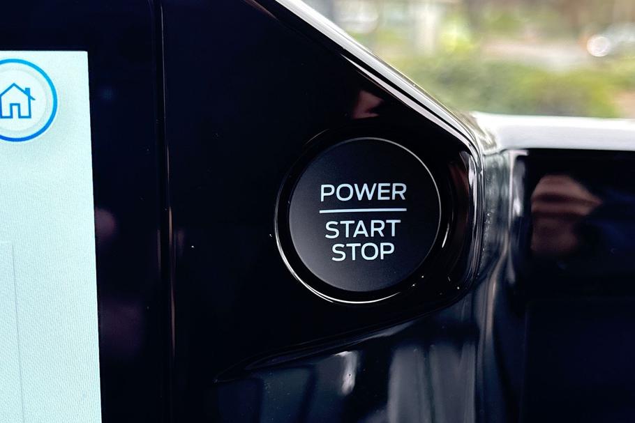 Used FORD TRANSIT CUSTOM WR75ZBO 37