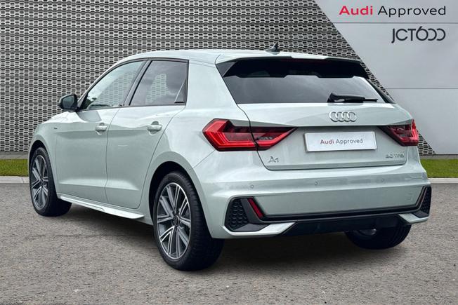 AUDI A1 Photo 3