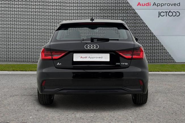 AUDI A1 Photo 7