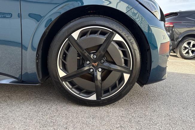 CUPRA Born Photo 5