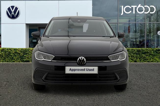 VOLKSWAGEN Polo Photo 8