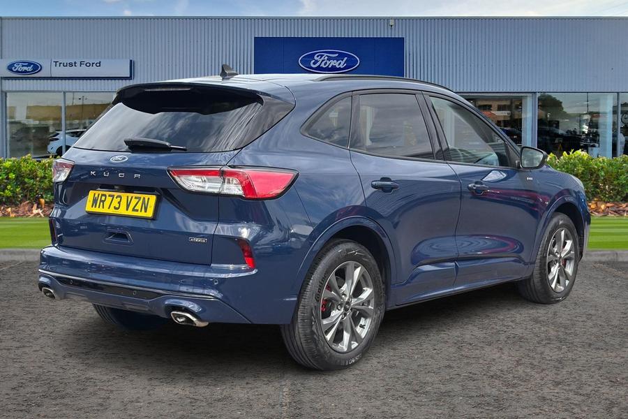 Ford Kuga Photo autoimg-036b4fc09ef5a7f4b4f908d6af1b83d481a6f06f.jpg