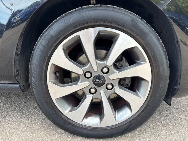 FORD Fiesta Photo 5
