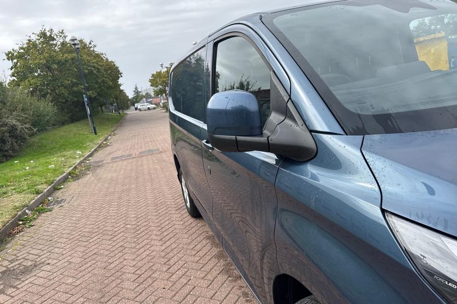 Ford TRANSIT CUSTOM Photo autoimg-036d34561c6a71f0d2a3ed1ebe227a4d94cfb377.jpg