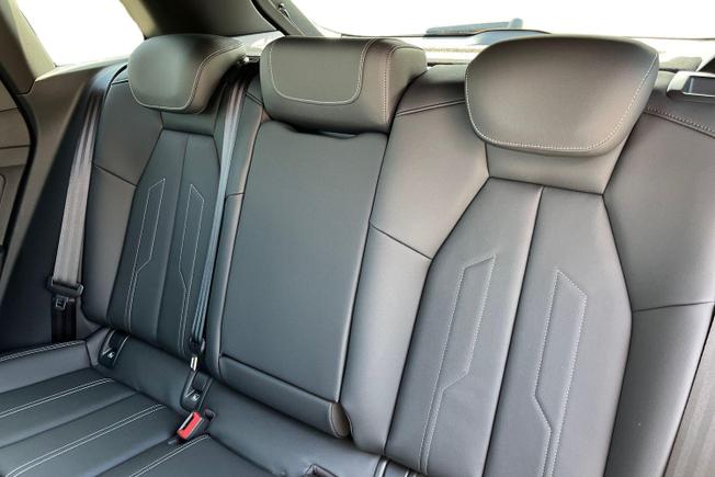 AUDI Q4 E-Tron Photo 9