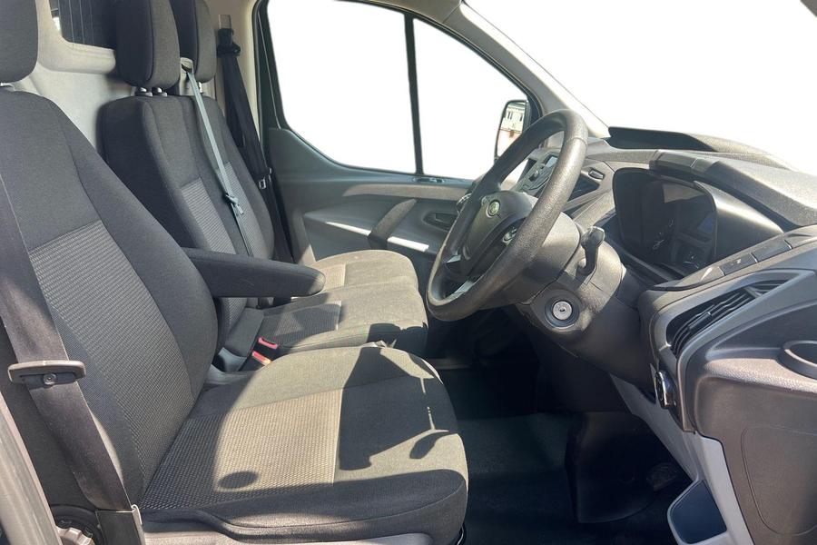 Ford Transit Custom Photo autoimg-0378a7c5b0f85f5dbb72147e689d1a3b29995df8.jpg