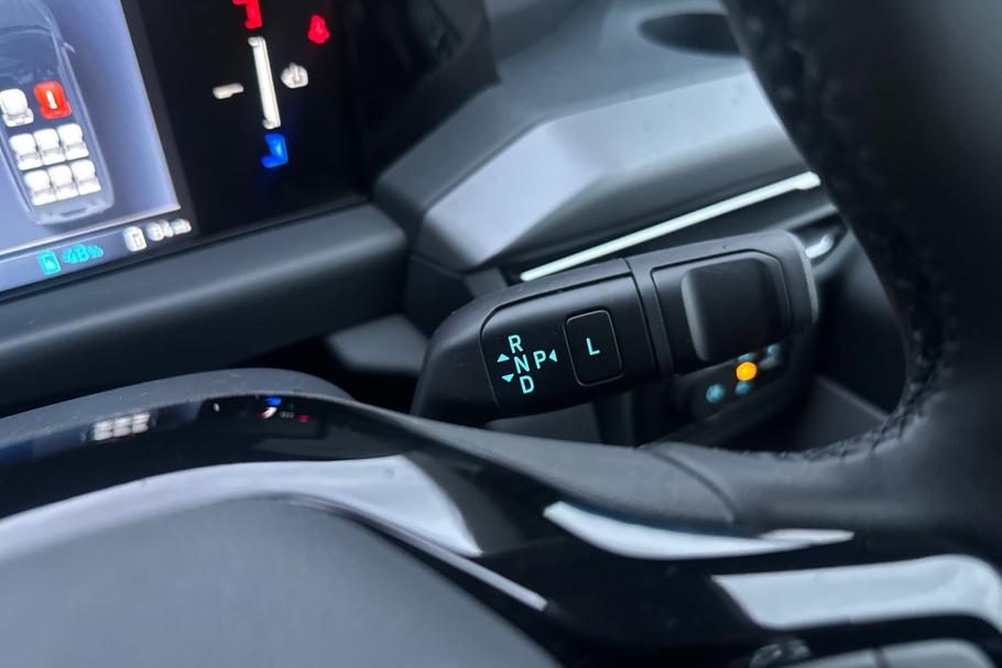 Used Ford E-TOURNEO CUSTOM 18