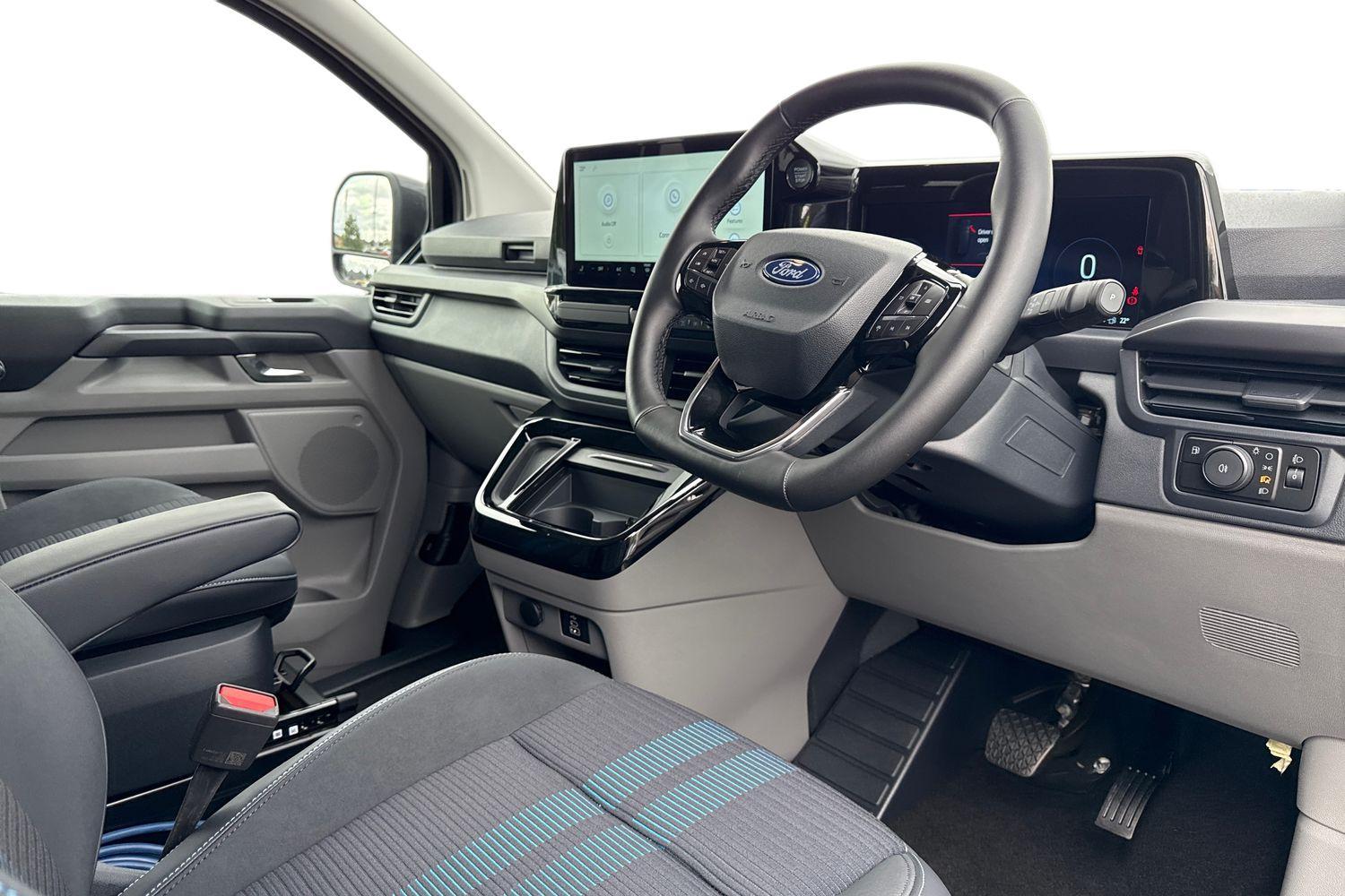 Ford TRANSIT CUSTOM Photo 13