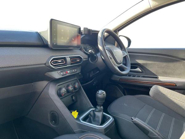 Dacia Sandero Stepway Photo autoimg-037e33591c00f2b9c83cdfe71e0470a98665cafd.jpg