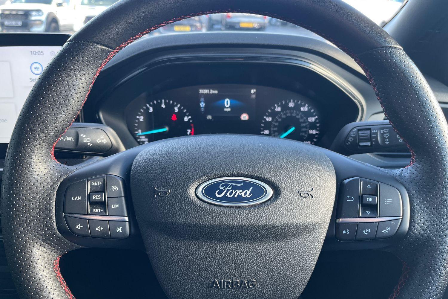 Ford FOCUS Photo 11