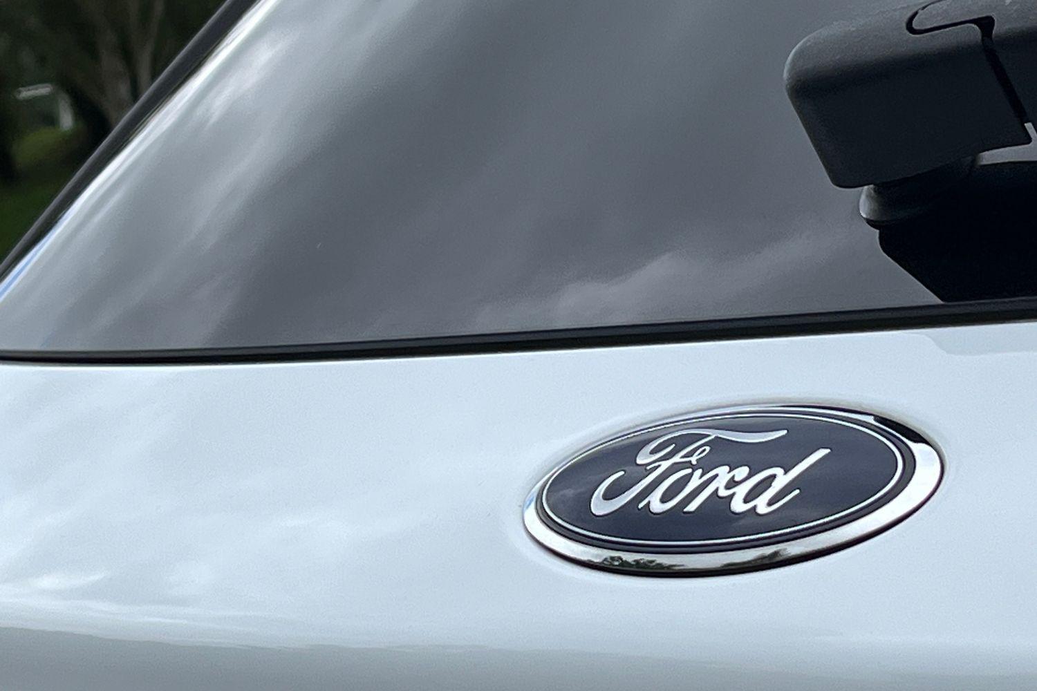 Ford Kuga Photo 39