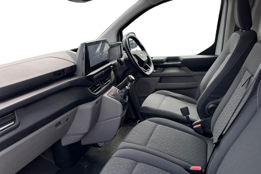 Used Ford TRANSIT CUSTOM XRZ9902 3