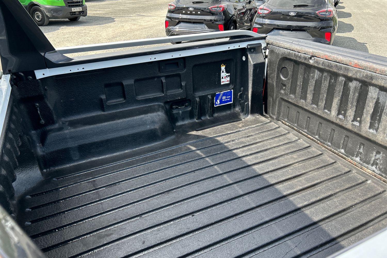Ford RANGER Photo 4