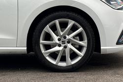 SEAT Ibiza Photo 5