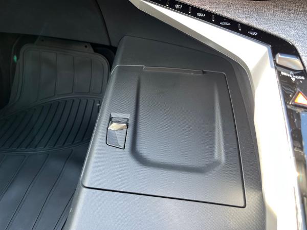 Peugeot 3008 Photo autoimg-039737052953f3a1bf06581102e3062771b741d1.jpg