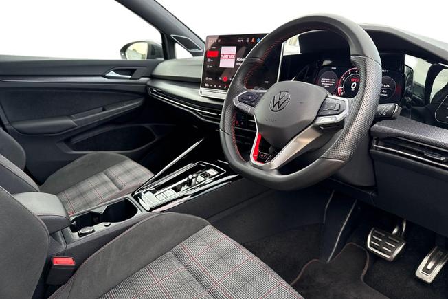 VOLKSWAGEN Golf Photo 6