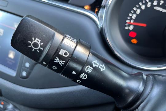 Kia Ceed Photo autoimg-03a5552b7861f44609d56d226f6b630d7b6ba92b.jpg