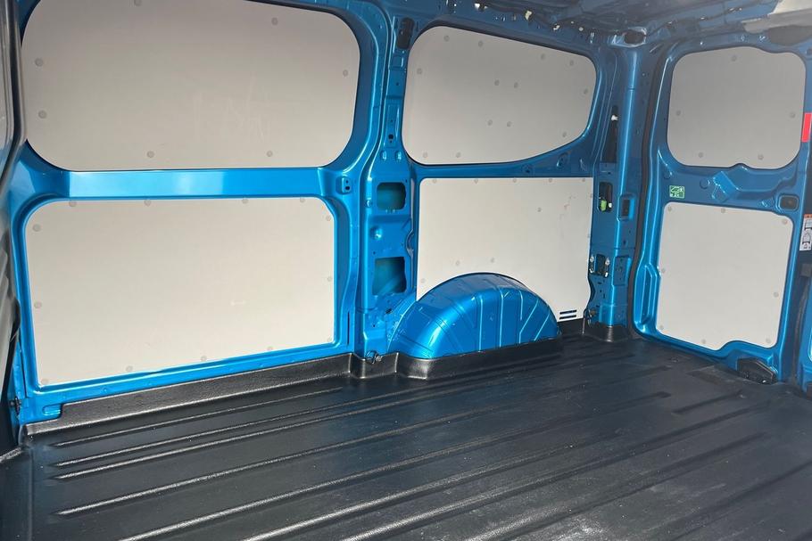 Used Ford E-TRANSIT CUSTOM 5