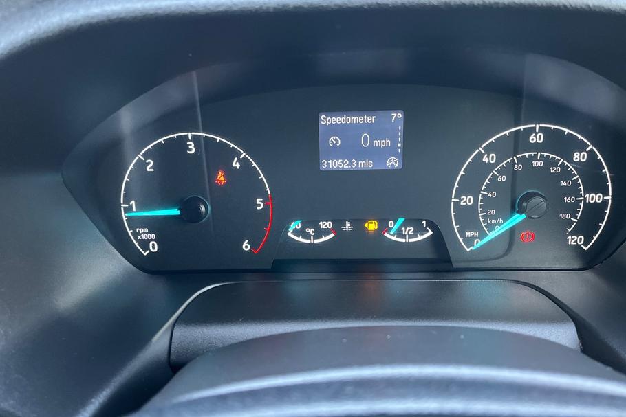 Used Ford TRANSIT CUSTOM YM70PUO 15