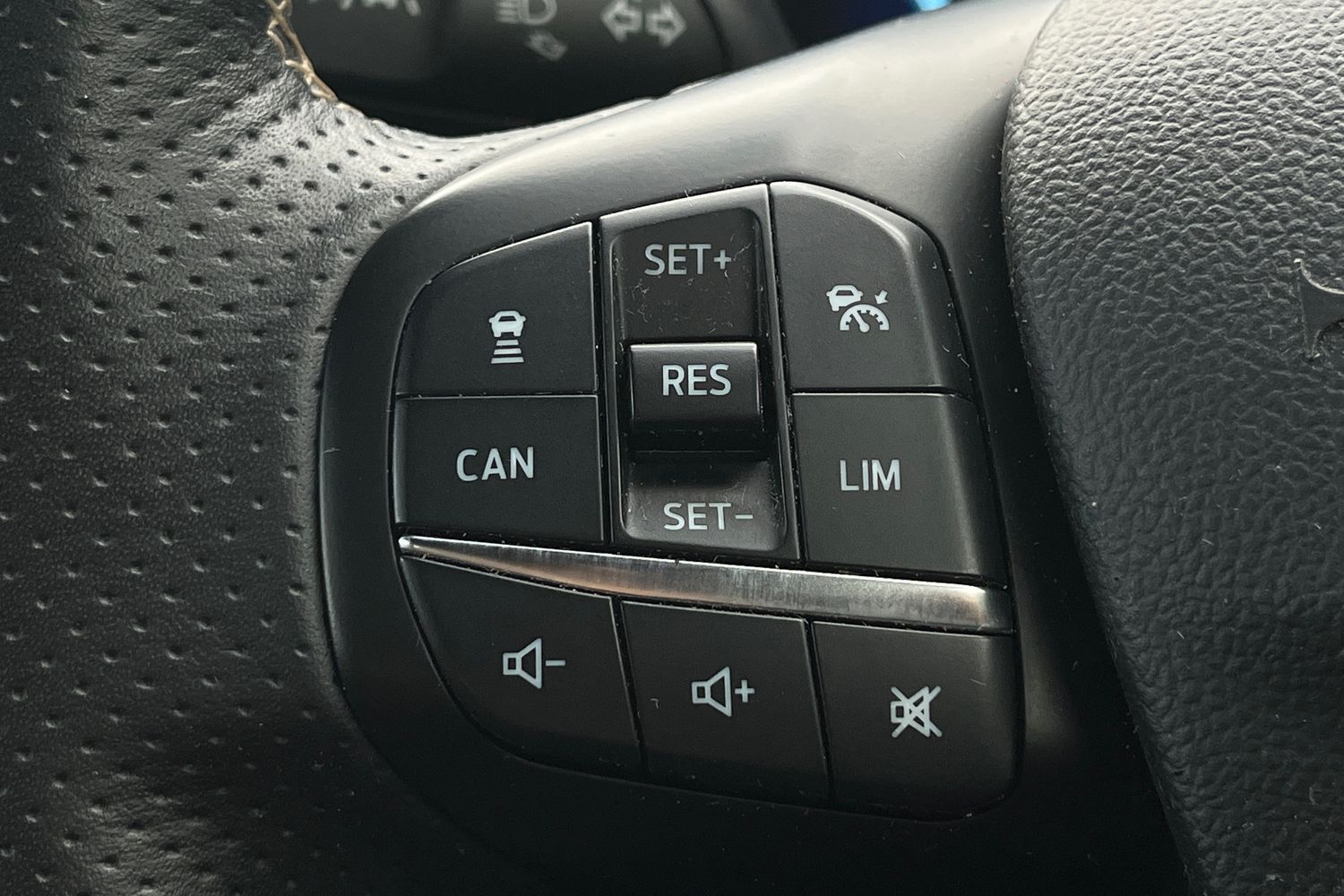 Ford Focus Photo 34