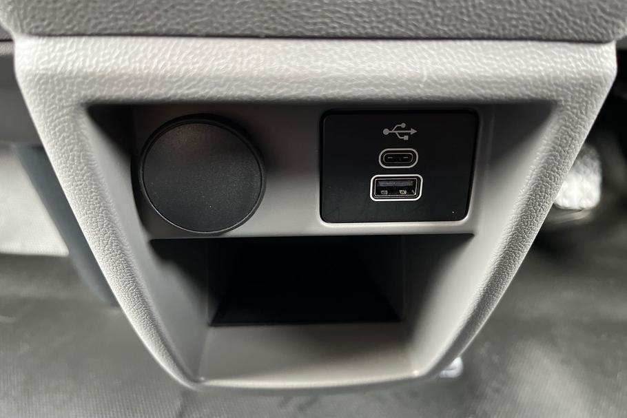 Used FORD TRANSIT CUSTOM WR75MXP 28