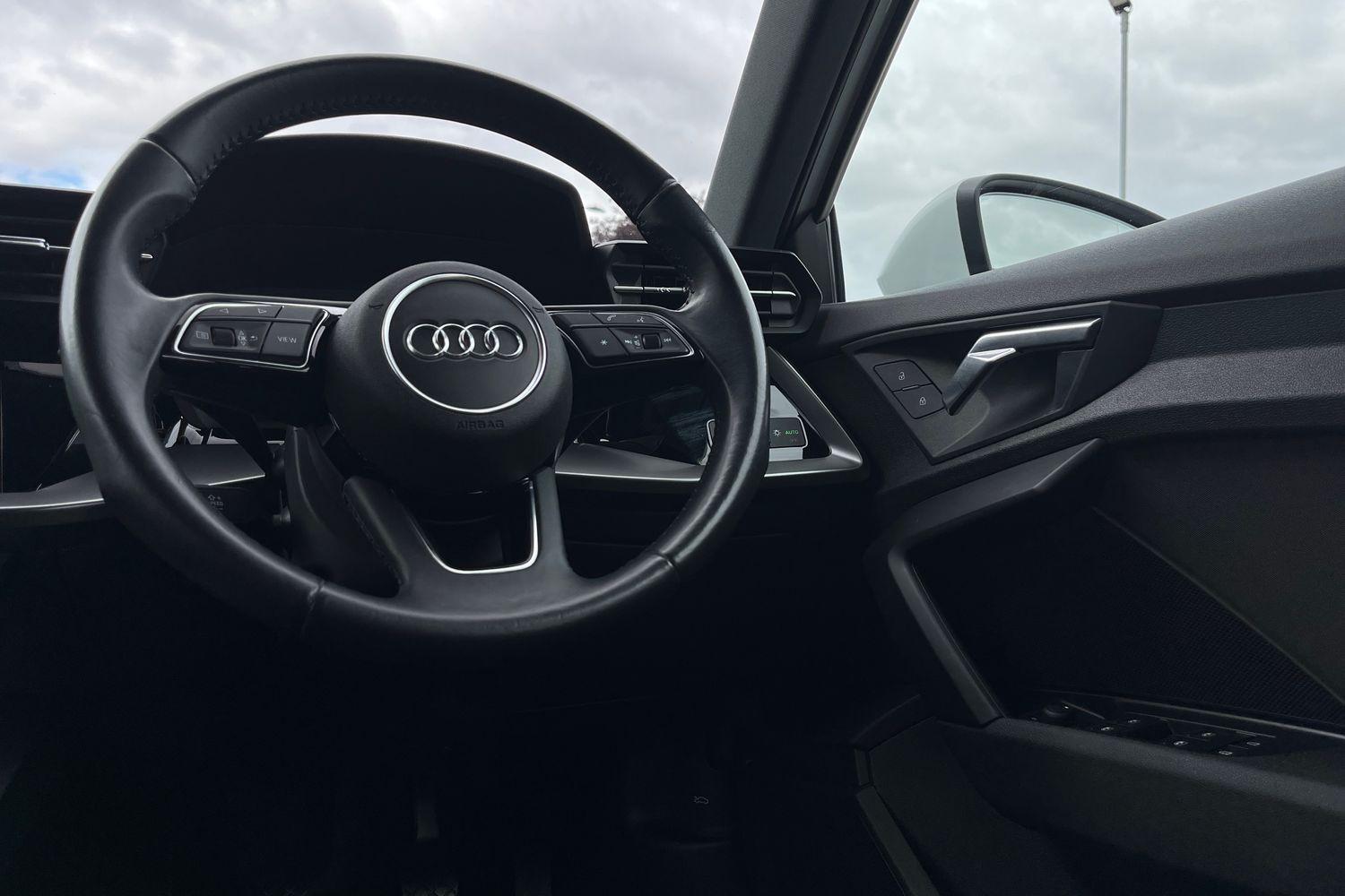 Audi A3 Photo 11