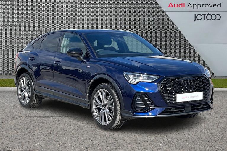 Used 2025 Audi Q3 1.5 TFSI CoD 35 Black Edition Sportback 5dr Petrol S Tronic Euro 6 (s/s) (150 ps) Blue at JCT600