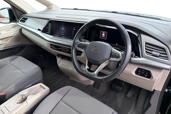 VOLKSWAGEN Multivan Photo 10